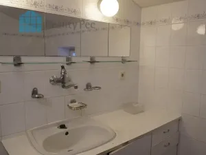 Pronájem chalupy, Pec pod Sněžkou, 182 m2
