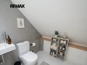 Prodej rodinného domu, Běleč, 200 m2