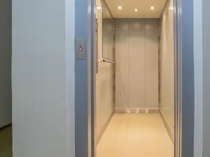 Pronájem bytu 3+1, Praha - Žižkov, Ostromečská, 83 m2