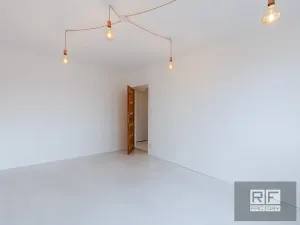 Prodej bytu 2+1, Praha - Malešice, Útulná, 51 m2