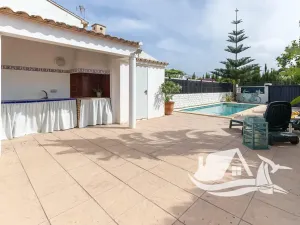 Prodej rodinného domu, Oliva, Španělsko, 150 m2