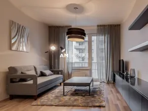 Prodej bytu 2+kk, Praha - Strašnice, Zvěřinova, 61 m2