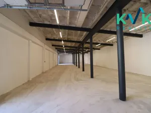 Pronájem skladu, Karlovy Vary, Chebská, 450 m2