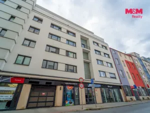 Pronájem bytu 3+kk, Plzeň - Jižní Předměstí, Poděbradova, 79 m2
