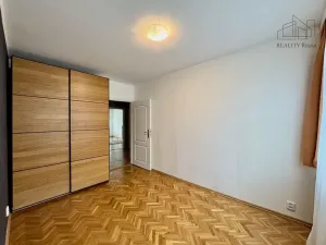 Pronájem bytu 3+1, Průhonice, Na Sídlišti III, 66 m2