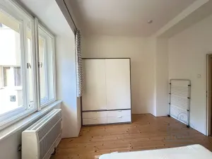 Pronájem bytu 2+1, Praha - Michle, Adamovská, 54 m2