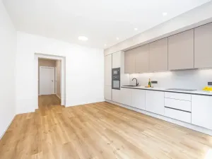 Prodej bytu 3+kk, Praha - Libeň, U libeňského pivovaru, 77 m2