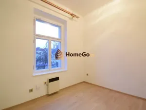 Pronájem bytu 2+kk, Praha - Vršovice, Sevastopolská, 46 m2