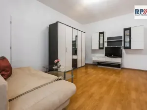 Prodej bytu 2+1, Praha - Košíře, Starokošířská, 60 m2