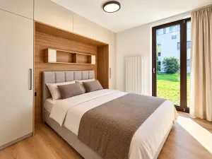Pronájem apartmánu, Praha, 80 m2