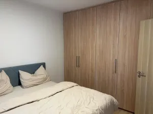 Prodej bytu 2+kk, Liberec, Kladenská, 58 m2
