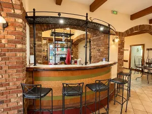 Prodej restaurace, Vamberk, Husovo náměstí, 447 m2