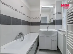 Prodej bytu 2+1, Karlovy Vary, Moskevská, 58 m2