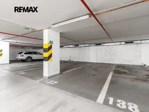 Pronájem kanceláře, Praha - Smíchov, Kováků, 103 m2