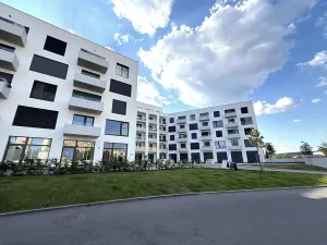Prodej garážového stání, Brno, třída Generála Píky, 12 m2