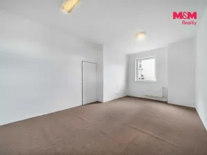 Pronájem bytu 2+1, Strašice, 48 m2