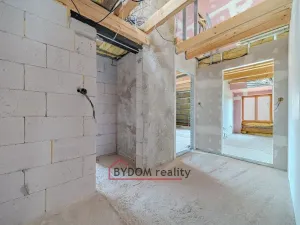 Prodej bytu 3+kk, Líšťany, 82 m2