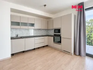 Pronájem bytu 4+kk, Praha - Libeň, Nad Bání, 91 m2