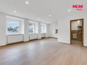 Prodej bytu 3+kk, Lochovice, 104 m2
