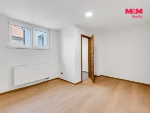 Prodej bytu 3+kk, Lochovice, 104 m2