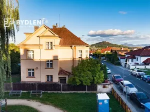 Prodej vícegeneračního domu, Novosedlice, Husova, 360 m2