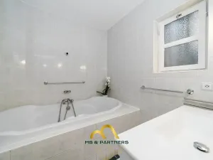 Pronájem bytu 3+kk, Praha - Vinohrady, Pod Karlovem, 85 m2
