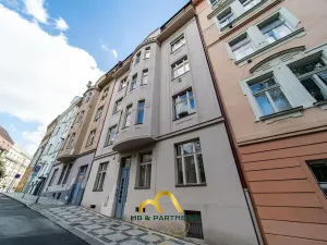Pronájem bytu 3+kk, Praha - Vinohrady, Pod Karlovem, 85 m2