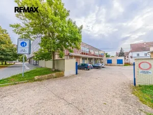 Pronájem obchodního prostoru, Štětí, Obchodní, 460 m2