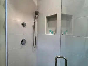 Prodej bytu 3+1, Coxen Hole, Roatán, Honduras, 139 m2