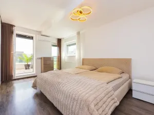 Prodej bytu 2+kk, Plzeň, U Velkého rybníka, 81 m2