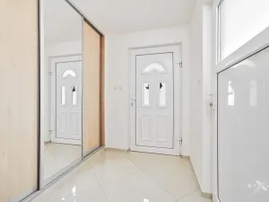 Pronájem rodinného domu, Hostouň, U Tvrze, 117 m2