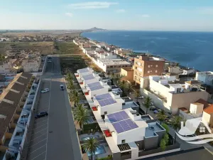 Prodej rodinného domu, Cartagena, Španělsko, Plaza Nuestra Señora de los Ángeles, 115 m2