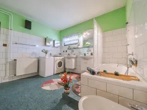 Prodej rodinného domu, Baška, 132 m2