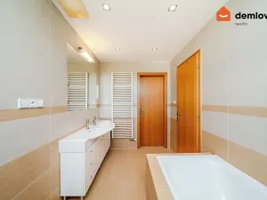 Pronájem bytu 4+kk, Ostrava, Blahoslavova, 122 m2