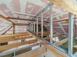 Prodej bytu 4+kk, Líšťany, 125 m2