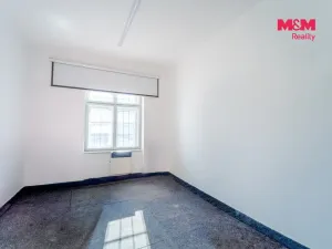 Pronájem obchodního prostoru, Plzeň - Východní Předměstí, Koterovská, 43 m2