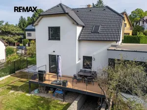 Pronájem rodinného domu, Říčany, Táborská, 199 m2