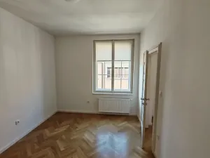 Pronájem bytu 2+1, Praha - Staré Město, Dlouhá, 61 m2