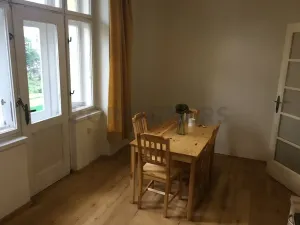 Pronájem bytu 2+1, Hradec Králové, Divišova, 90 m2