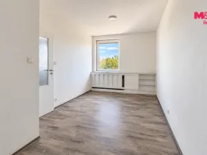 Pronájem bytu 2+kk, Louny, Říční, 38 m2