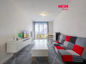 Prodej bytu 3+1, Klášterec nad Ohří - Miřetice u Klášterce nad Ohří, Václava Řezáče, 64 m2