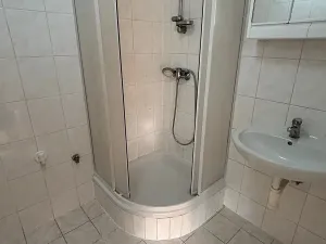 Pronájem bytu 1+1, Ostrava, Vršovců, 26 m2