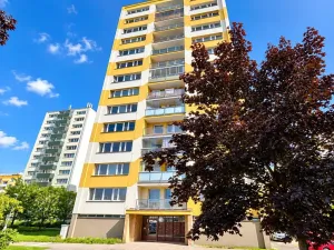Prodej bytu 3+1, Hradec Králové, Urxova, 66 m2