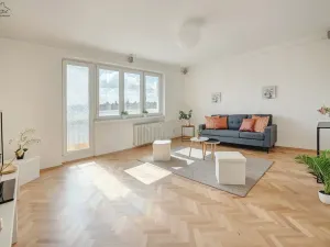 Prodej bytu 3+1, Praha - Záběhlice, Hlavní, 72 m2