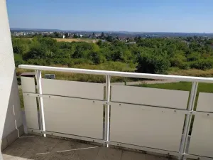 Pronájem bytu 1+kk, Praha - Kyje, Sicherova, 33 m2