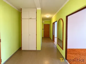 Prodej bytu 3+1, Orlová, Masarykova třída, 75 m2