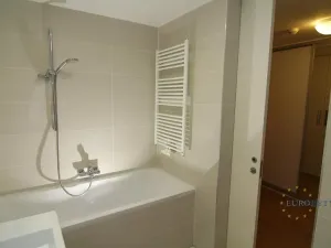 Pronájem bytu 2+kk, Praha - Žižkov, Pitterova, 70 m2