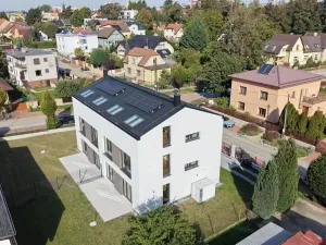 Prodej rodinného domu, Praha - Horní Počernice, Bříšťanská, 218 m2