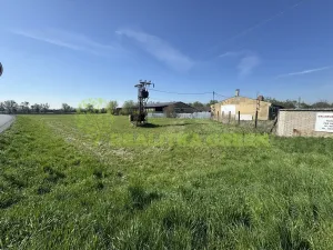 Prodej komerčního pozemku, Holešov, 27330 m2