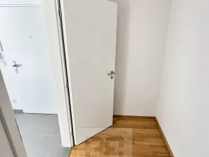 Pronájem bytu 2+kk, Kladno, Lesík, 52 m2